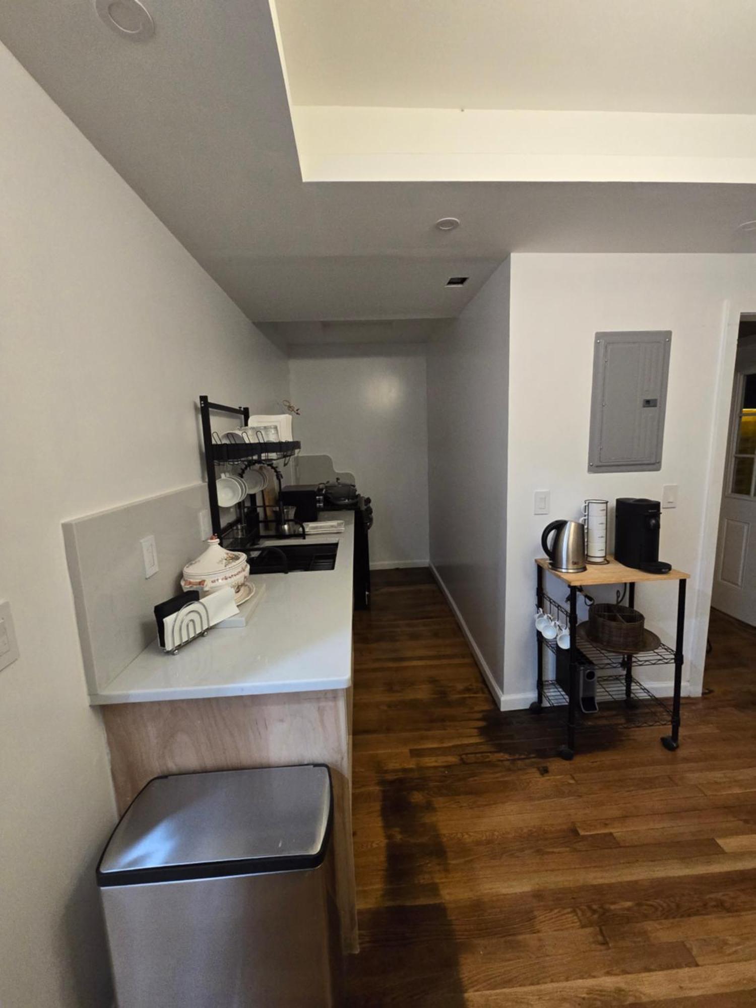 Beautiful Boston Bedroom - New Renovation Bagian luar foto